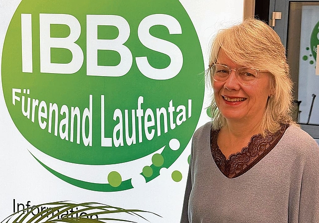 Geht in Pension: Vreni Giger hat die IBBS im Stedtli mit aufgebaut und seit Beginn geleitet. Foto: Thomas Immoos