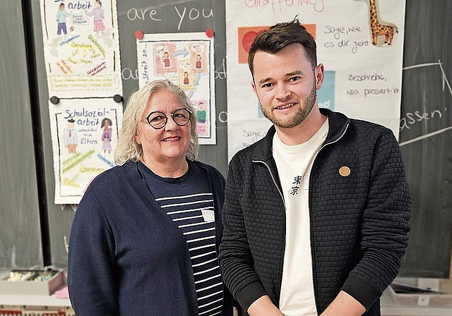 Referierten zum Thema Mobbing an Schulen: Schulsozialarbeiterin Verena Gauthier (Zunzgen) und Schulsozialarbeiter Dario Plattner (Laufen). Foto: Melanie Brêchet