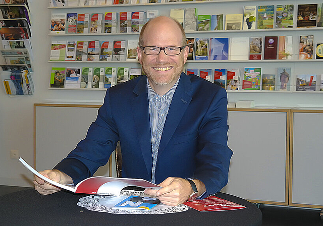 In den Startlöchern: Adrian Stocker ist der neue Geschäftsleiter des Vereins Forum Schwarzbubenland.   Foto: zvg