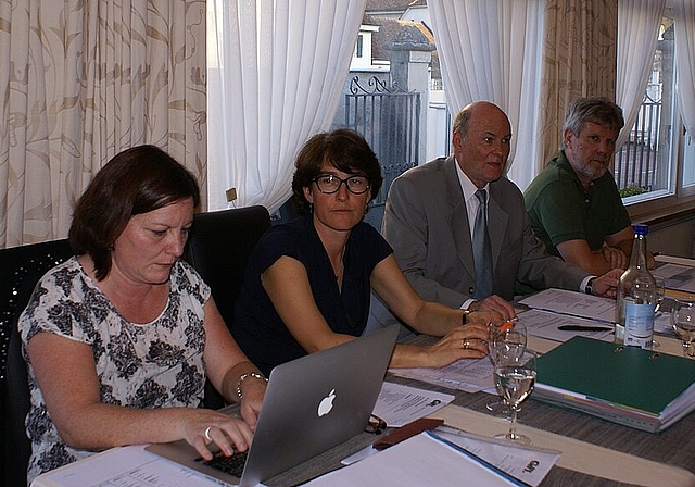 Vorstand des GHL: (v.l.) Aktuarin Michelle Steiger, Kassierin Beatrix Marquis, Präsident Paul Schoenenberger und Vizepräsident Martin Speiser. Foto: Jürg Jeanloz 