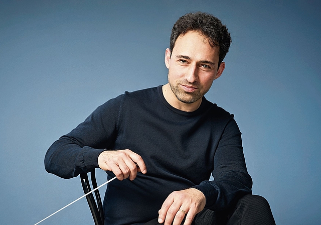 Tritt in seiner Wohngemeinde auf: Dirigent Gevorg Gharabekyan vom Kammerorchester I Tempi. Foto: zvg / Matthias Müller