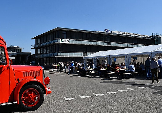 <em>Ein frohes Begegnungsfest: </em>Tag der offenen Tür im TZW. Foto: Bea Asper