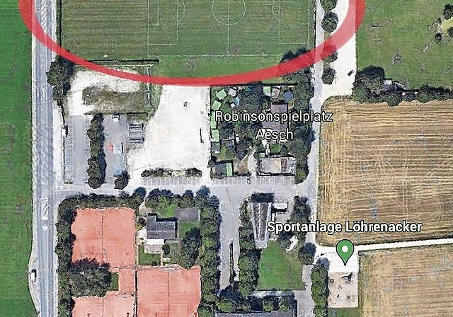 Lage des Trailcenters: Die neue Übungsanlage soll auf dem hintersten Fussballfeld des Löhrenackers Richtung Ettingen entstehen. Foto: Google Maps