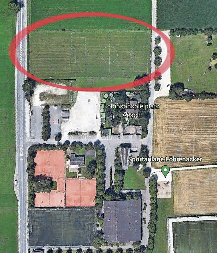 Lage des Trailcenters: Die neue Übungsanlage soll auf dem hintersten Fussballfeld des Löhrenackers Richtung Ettingen entstehen. Foto: Google Maps