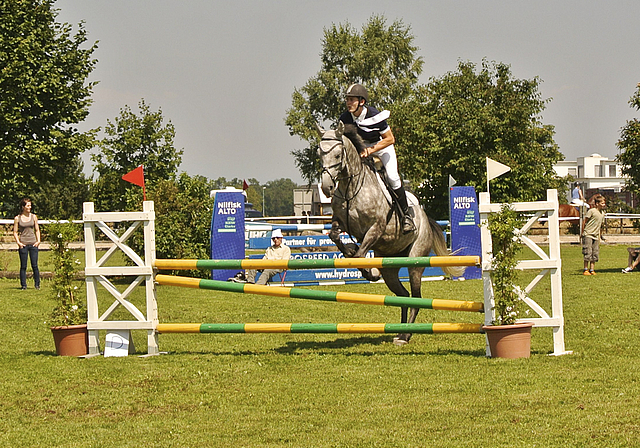 Harmonie zwischen Pferd und Reiter: Auf dem Löhrenacker war am Wochenende grosser Pferdesport zu sehen.  Foto: Bea Asper