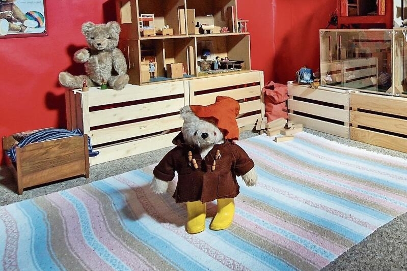 Spielsachen aus einer anderen Zeit: In der Sonderausstellung «Luege, Stuune, Spiile» gibt es Spielsachen zu sehen,
die längst in Vergessenheit geraten sind – hier ein alter Teddybär. Fotos: zVg