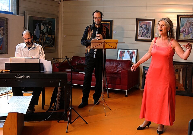 Lassen die Liebe erklingen: Roberto Vacca, Michelangelo Rinaldi und Lucie Koechlin. Foto: Gaby Walther