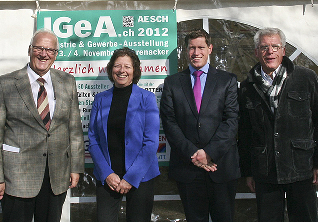 Vorfreude auf die IGeA 2012: Roland Hohl (OK-Präsident), Jacques Krapf (Bauchef.), Michael Dreier () und Claudia Schreiber (Werbung). Das Quartett und weitere Helfer im Hintergrund haben viel Zeit und Herzblut in die Organisation der Gewerbeschau in