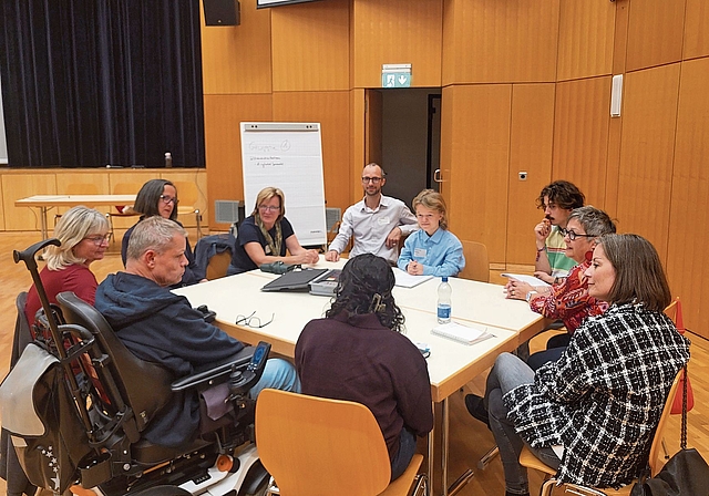 Wie steht es um die Inklusion in der Gemeinde? Diese Frage wurde an den drei Tischen diskutiert.Foto: zvg / Gemeinde Münchenstein