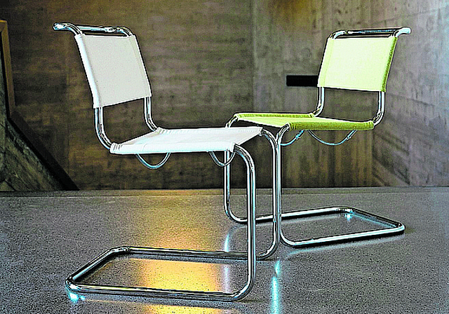 Noch immer sehr beliebt: der Freischwinger S33 von Thonet im Goetheanum. Bild: Xue Li