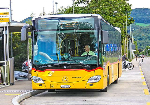 Bessere Erschliessung: Heute fahren die Buslinien vom Bahnhof an Aesch Nord vorbei, das soll sich aber schon bald ändern.  Foto: WOB-Archiv