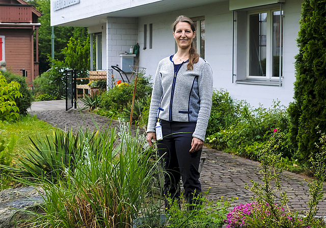 Auch in der Corona-Krise engagiert und umsichtig: Heimleiterin Ragna Wandl.  Foto: Thomas Brunnschweiler