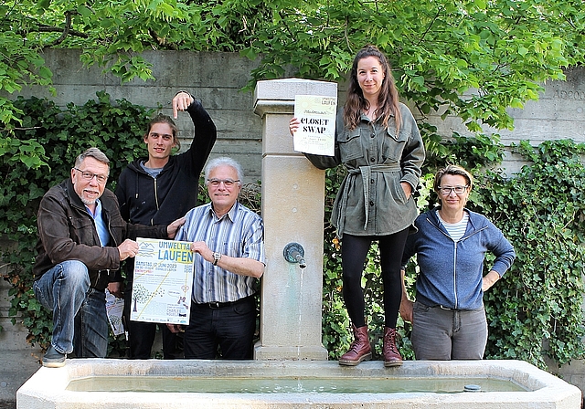 Organisieren den Umwelttag: (v.l.) Peter Seeberger, Joshua Düblin, Giuseppe Leone, Elena Lutz und Sibylle Luisi. Foto: zVg