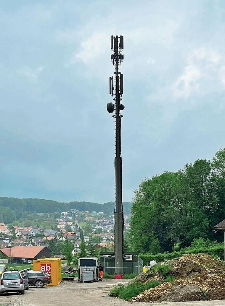 Einschränkungen: Dornach will Antennen nur noch an ausgewählten Orten sehen. Symbolbild (Antenne in Hochwald): Bea Asper