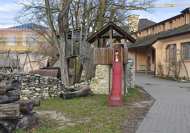 Rund 150 Dornacher Schüler besuchen die Rudolf Steiner Schule Birseck: Die Dornacher Gemeindeversammlung
