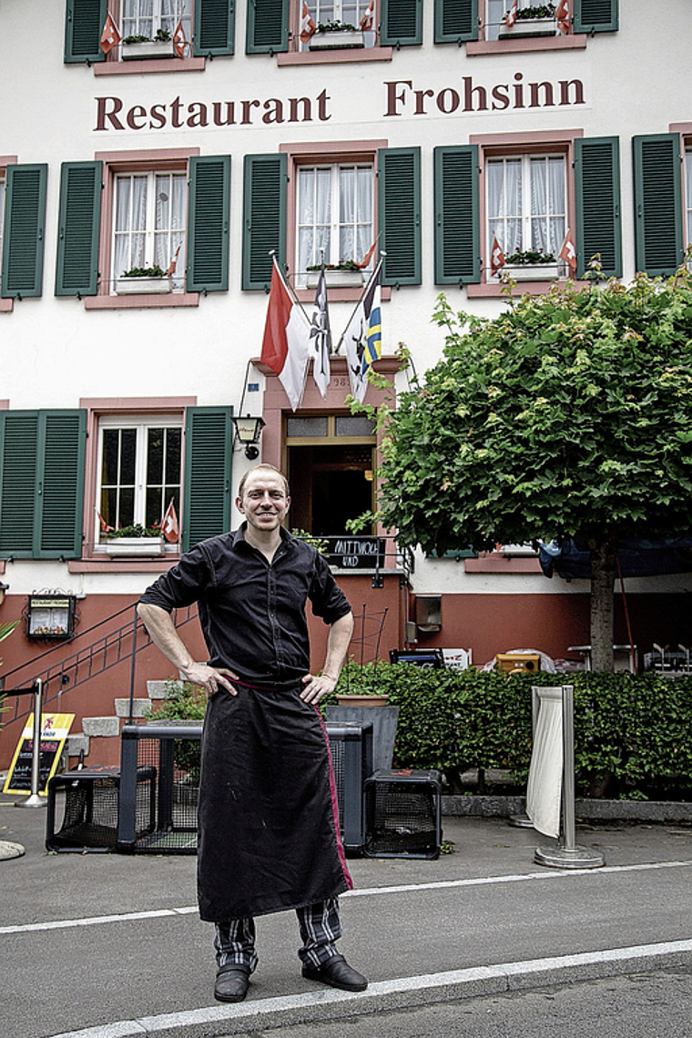 Ein Gastronom mit Ideen: Roger Henz, Wirt im Restaurant Frohsinn in Nunningen. Foto: Martin Staub