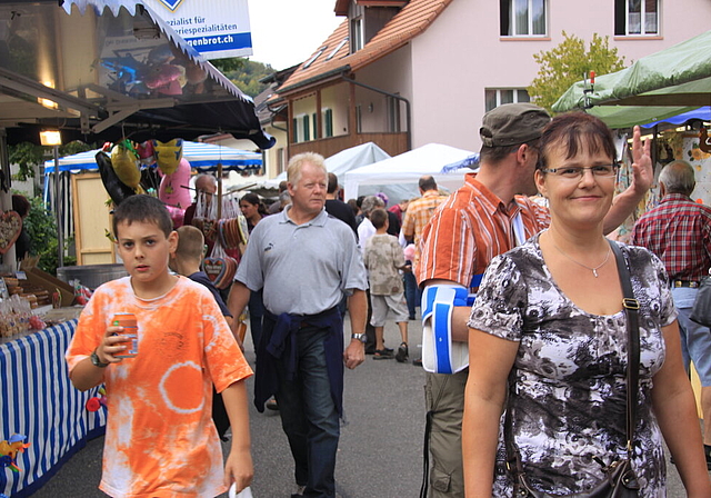 Nunninger Herbstmarkt: Sehen und Treffen heisst die Devise. Foto: gin
