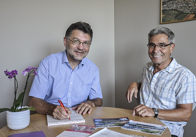 Engagiert und voller Ideen: Joachim Bühler von der Koordinationsstelle für das Alter (links) und Willy Toggenburger, Präsident des Seniorenrats und Fahrdienstes.  Foto: Isabelle Hitz