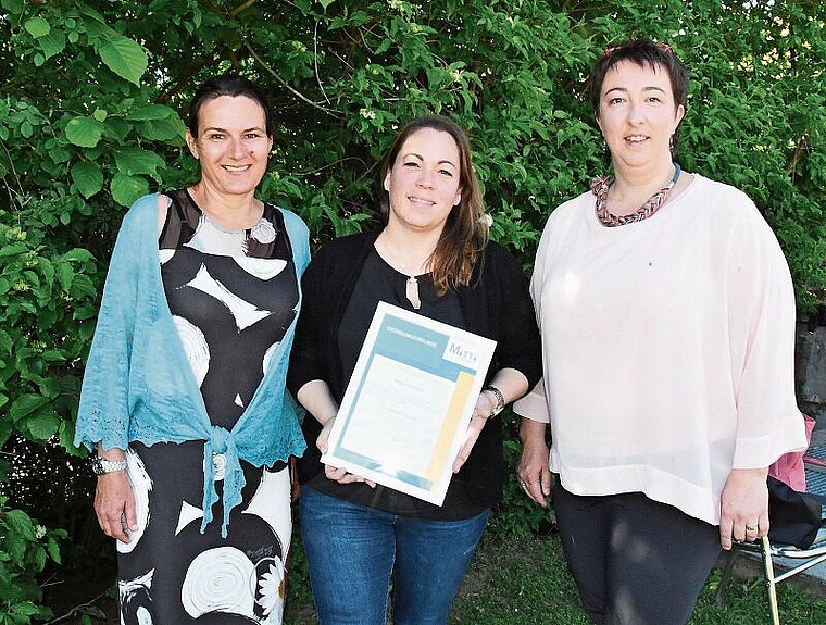 Sorgen für neues Betreuungsangebot: Gerda Heynen, Barbara Hockenjos und Susann Barkholdt haben mit weiteren engagierten Einwohnerinnen und Einwohnern den Verein Mitti Dornach gegründet. Foto: Bea Asper