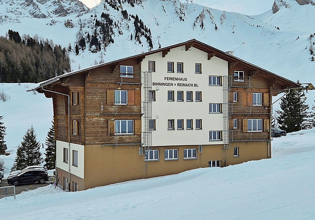 Gemeinschaftsprojekt: das Ferienhaus in Adelboden. Foto: Tobias Gfeller