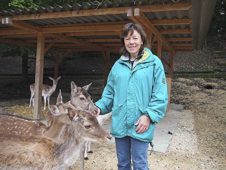 Am Sonntag ist Tierparkfest: Beste Gelegenheit für Präsidentin Therese Stalder, um Werbung für die Institution zu machen.
