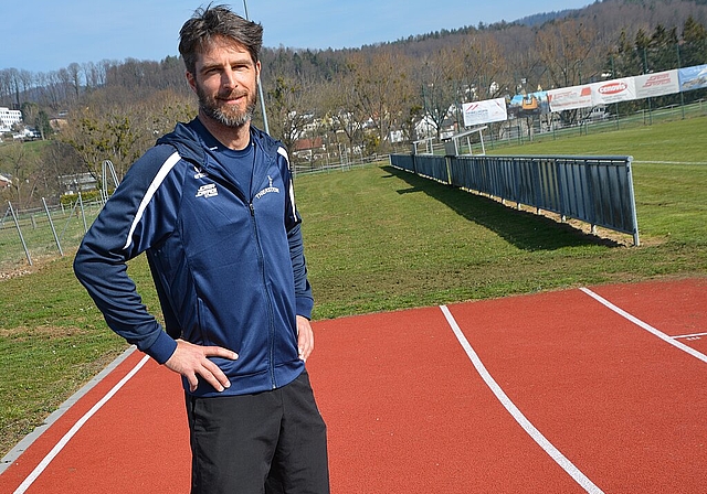 <em>200 Meter sollen nicht Endstation bleiben: </em>LZT-Präsident Tobias Holliger zeigt den Weg zur Foto: roland bürki