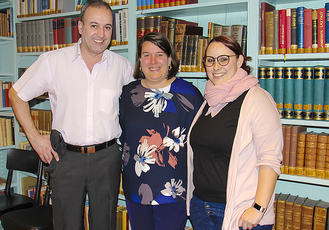 Der neue Vorstand: (v. l.) Patrick Cenci, Manuela Brodmann, Aurelia Doppmann. Es fehlt Michael C. Oehl.  Foto: Tobias Gfeller