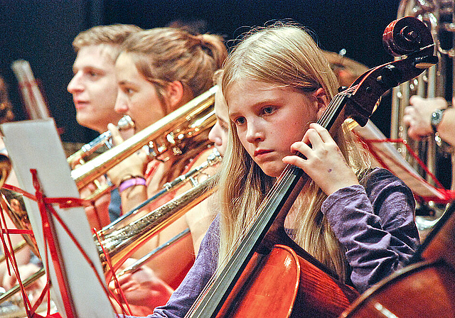 Impression von der Montagsprobe: Das Orchester «Jekami» umfasst rund 150 Musizierende aller Altersgruppen.
