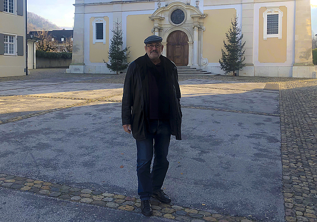 Mit Arlesheim vertraut: «Mini Schwiiz, dini Schwiiz»-Kandidat Toni Thüring lebt seit 50 Jahren in Arlesheim.  Foto: Caspar Reimer