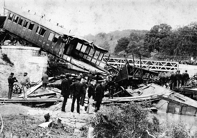 Eisenbahnunglück 1891: Für seinen Roman liess sich Stefan Haenni von historischen Fotografien inspirieren. Foto: ZVG