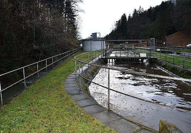 <em>Veraltet: </em>Die<em/>Kläranlage Nunningen wird durch eine neue Anlage ersetzt und der Bach wird renaturiert werden. Foto: Bea Asper