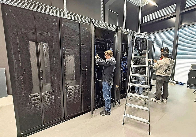Die beste der Schweiz: Einbau der Infrastruktur für künstliche Intelligenz bei Uptown Basel. Foto: zVg/Uptown Basel