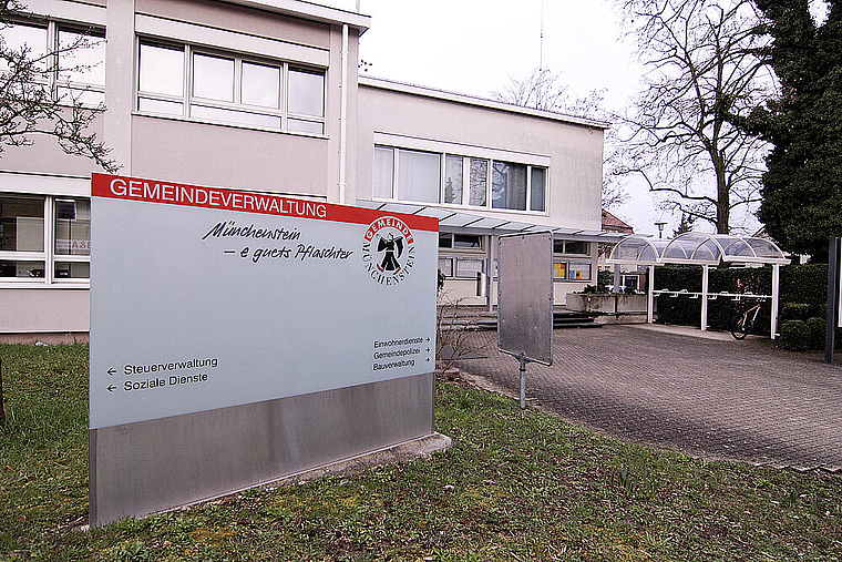 Hat bald ausgedient: Das Verwaltungsgebäude vermag den Ansprüchen einer modernen Gemeinde nicht mehr zu genügen.  Foto: Lukas Hausendorf