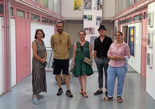 Unter einem Dach: (v. l.) Therese Weber, Viveek Sharma, Shahane Shahbazyan, Rochus Lussi und Sophie Musoyan. Foto: Caspar Reimer