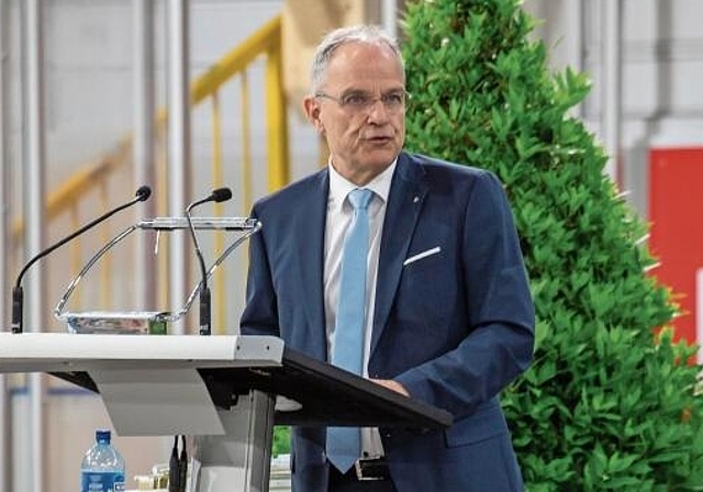 Abschiedsrede in Porrentruy: Isidor Huber lobte die hervorragende Zusammenarbeit mit dem Lycée Cantonal. Foto: Martin Staub