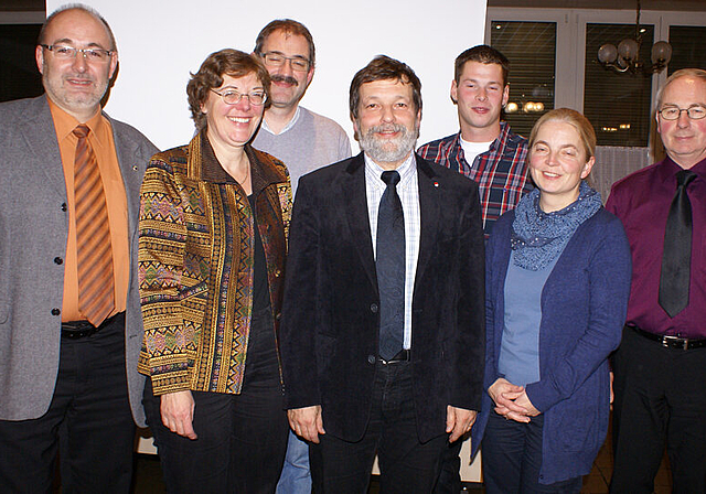 Kandidaten für Solothurner Kantonsrat: (v. l.) Christian Stark, Susanne Koch Hauser, Bruno Maggi, Regierungsratskandidat Roland Heim, Sven Schmid, Susanne Ganz und Bruno Vögtli.  Foto: Jürg Jeanloz