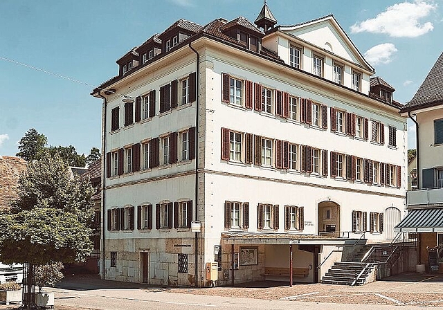 Sorgte schon oft für Diskussionen: Das Dornacher Gemeindehaus. Foto: WOB Archiv / Roland Schmid