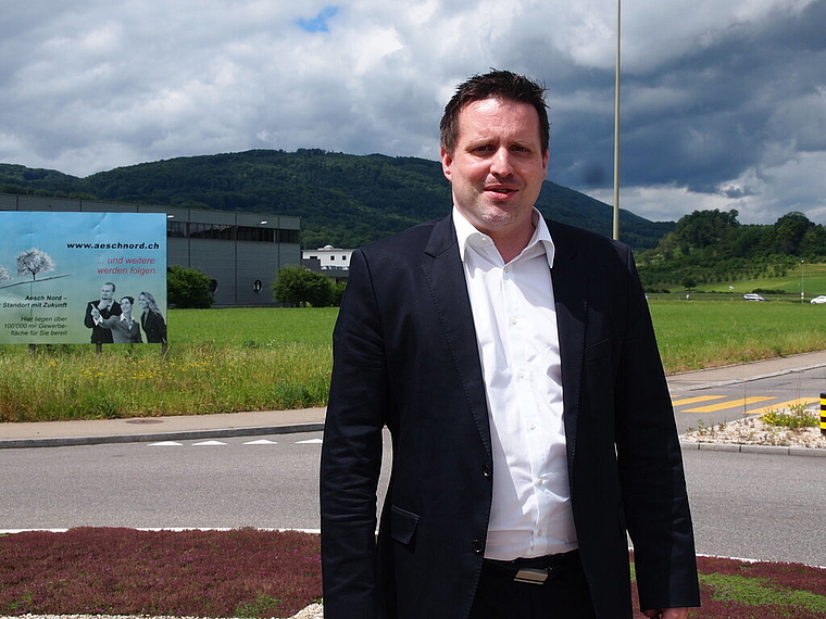 Leitet die Aescher Gemeindeverwaltung: Matthias Gysin zieht nach den ersten 100 Tagen im Amt ein positives Fazit.  Foto: Tobias Gfeller