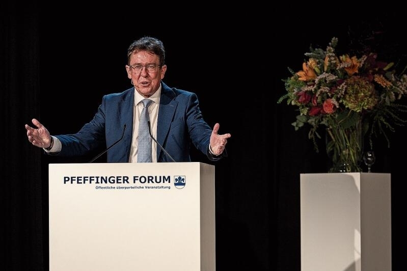 Abstimmung: Bundesrat Albert Rösti sieht im Rheintunnel eine «einmalige Chance» für die Region. Fotos: Kenneth Nars