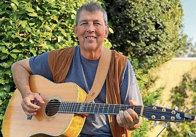 «Die Musik kann helfen, mit dem klarzukommen, was auf der Welt abgeht»: Musiker Bruno Blunschi. Foto: zvg