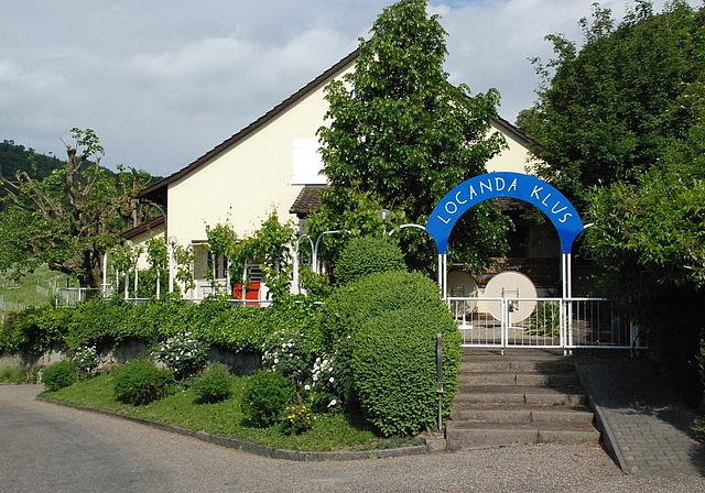 Wurden zu Unrecht in ein schiefes Licht gerückt: Die Locanda Klus und ihre Vorgeschichte.  Foto: Thomas Brunnschweiler