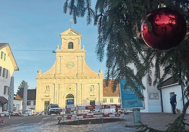 Neugestaltet: Auf dem Klosterplatz wird es am Wochenende weihnachtlich. Foto: Bea Asper