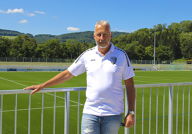 Freude trotz Einschränkungen: Roland Ming blickt optimistisch in die Zukunft des FC Reinach.  Foto: Tobias Gfeller