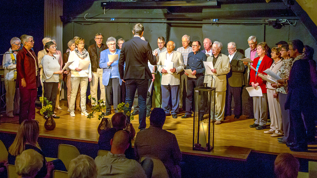 Kultur- und Sozialpreis I: Der Cäcilienchor gab ein Beispiel seines Könnens.
